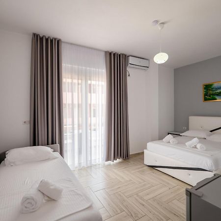 Hotel Artur2 Ksamil Exterior photo