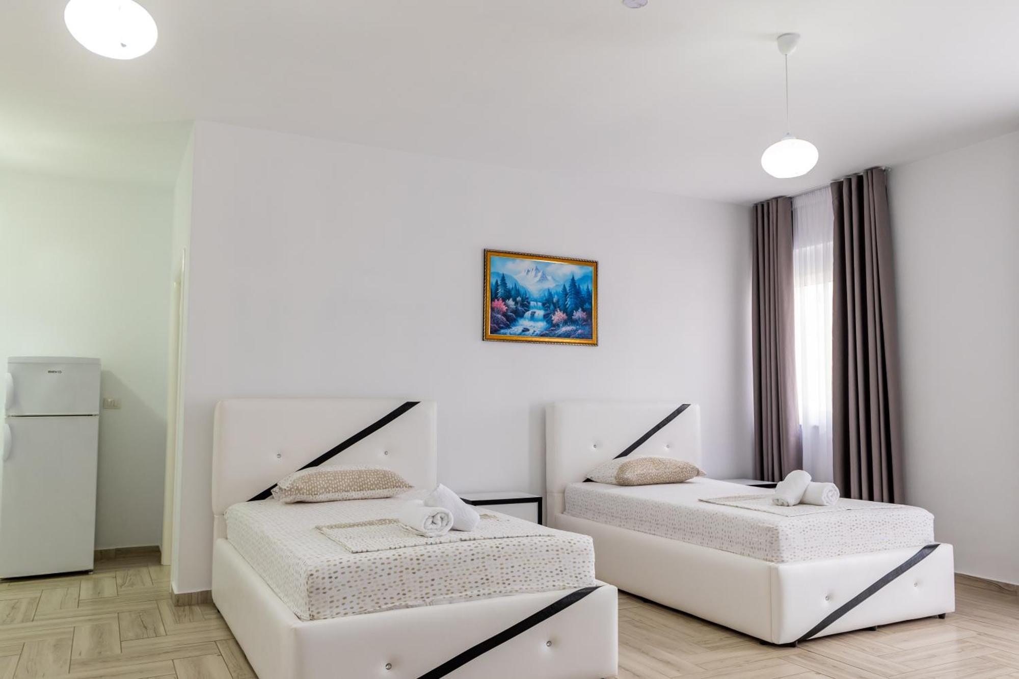 Hotel Artur2 Ksamil Exterior photo