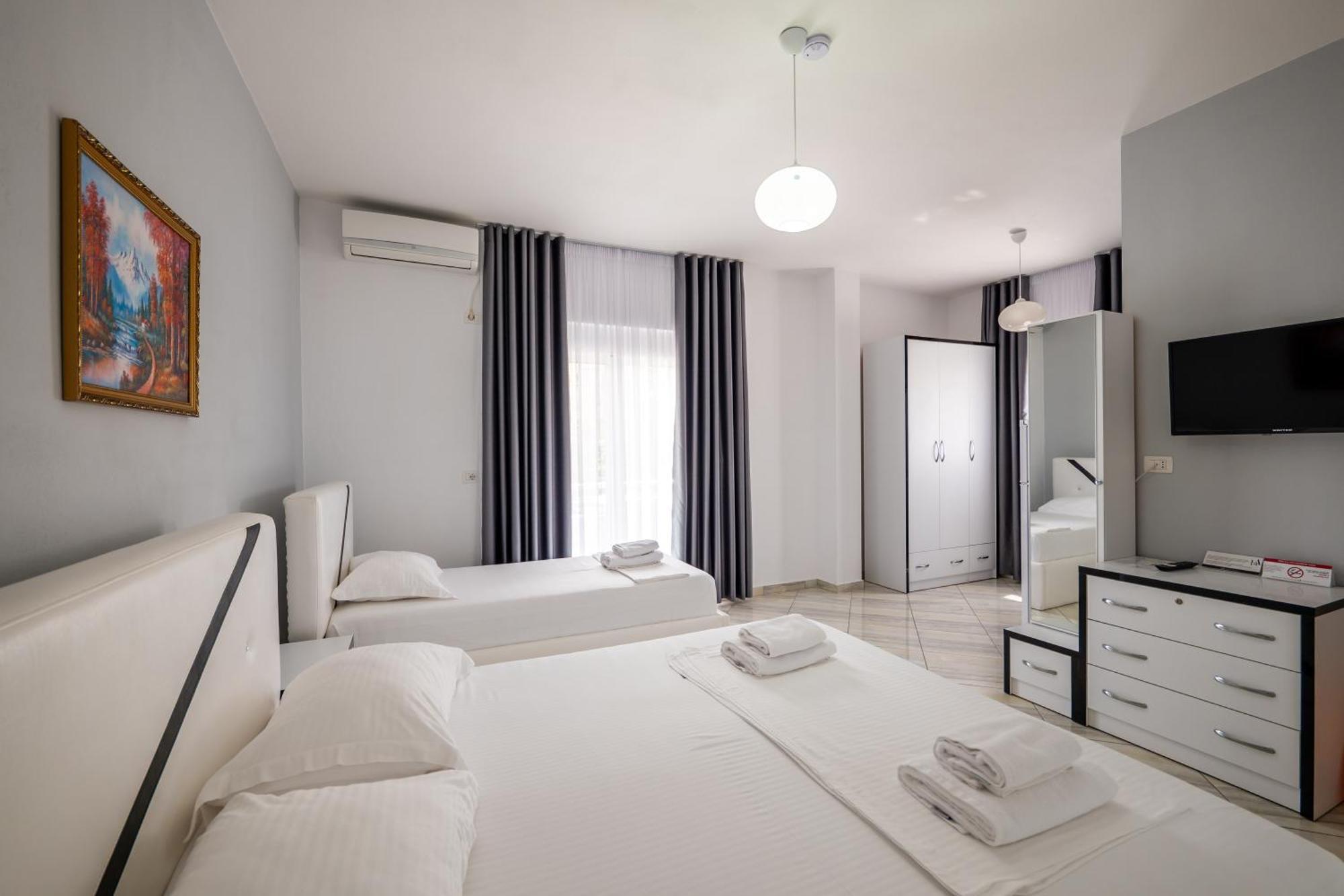 Hotel Artur2 Ksamil Exterior photo